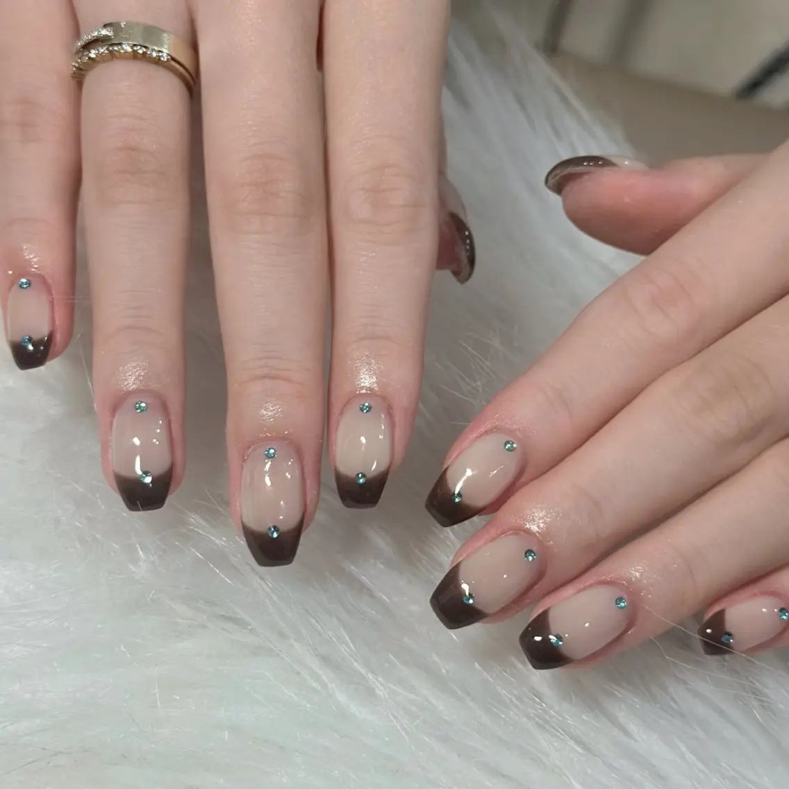 ネイル ハンドネイル フットネイル LAVISH nanamiのネイルデザイン