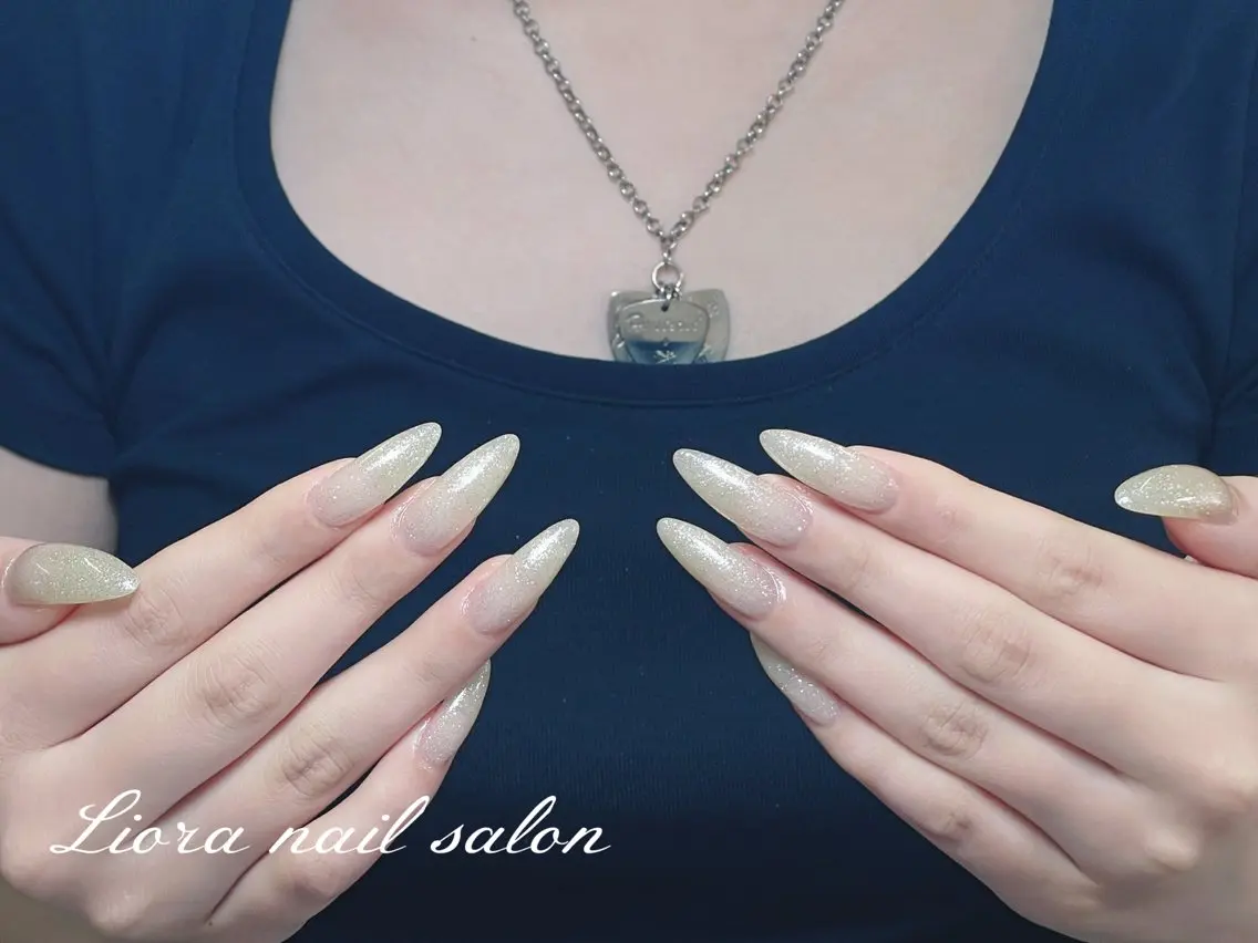 ネイル チークネイル フットネイル フレンチネイル ジェルネイル ガーリー ハンドネイル Liora nailのネイルデザイン