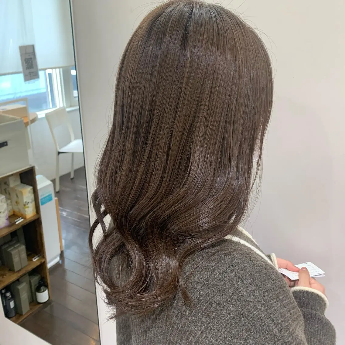 セミロング デジタルパーマ🫧 韓国風ヘア🫧サクラのヘアスタイル
