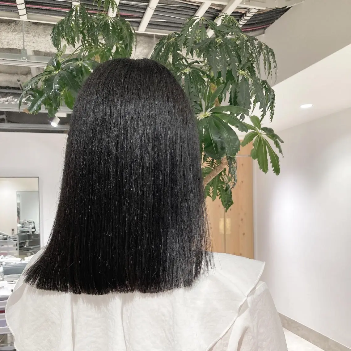 ミディアム カラー グレージュ カット ヘアカラー トリートメント ヘッドスパ スキバサミを使わない カット🌼唯🌼のヘアスタイル