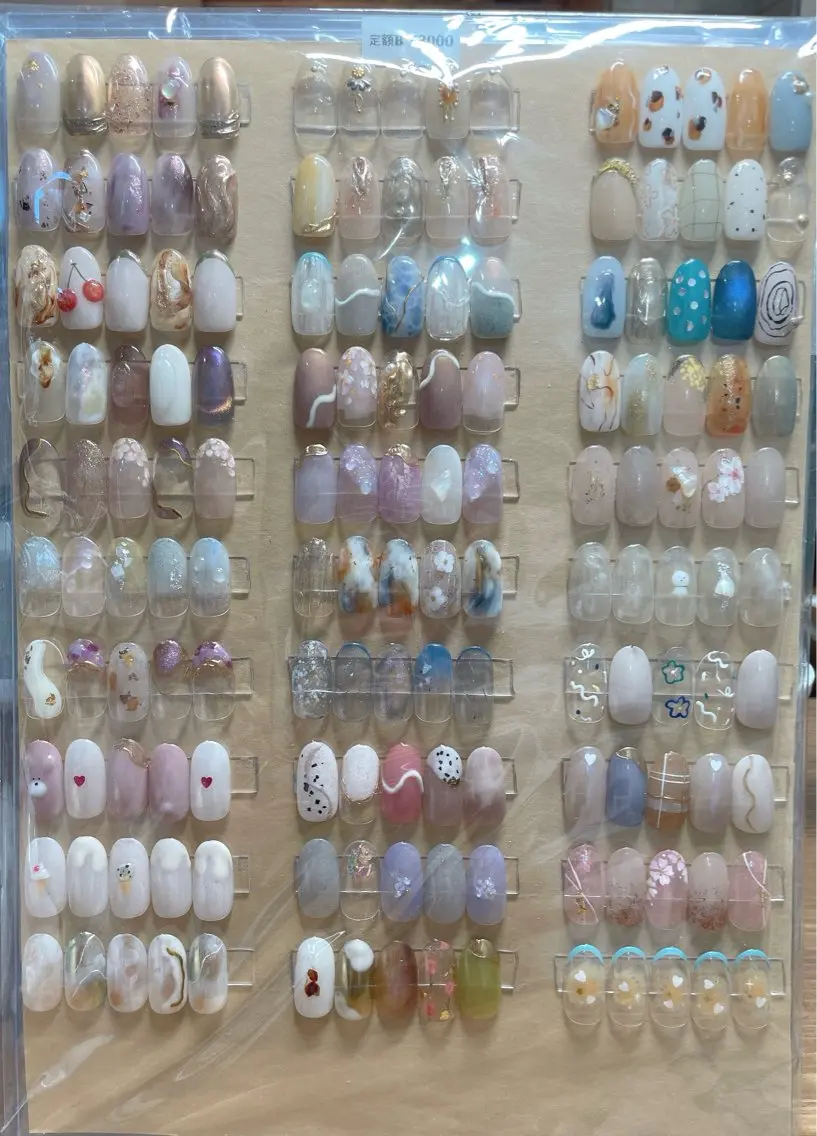 ネイル ハンドネイル nailroom OHANA🌴のネイルデザイン