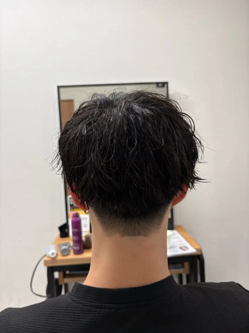 パーマ メンズ メンズパーマ ツイストスパイラルパーマ スパイラルパーマ 下北沢メンズパーマ 特化園田 楓莉のヘアスタイル