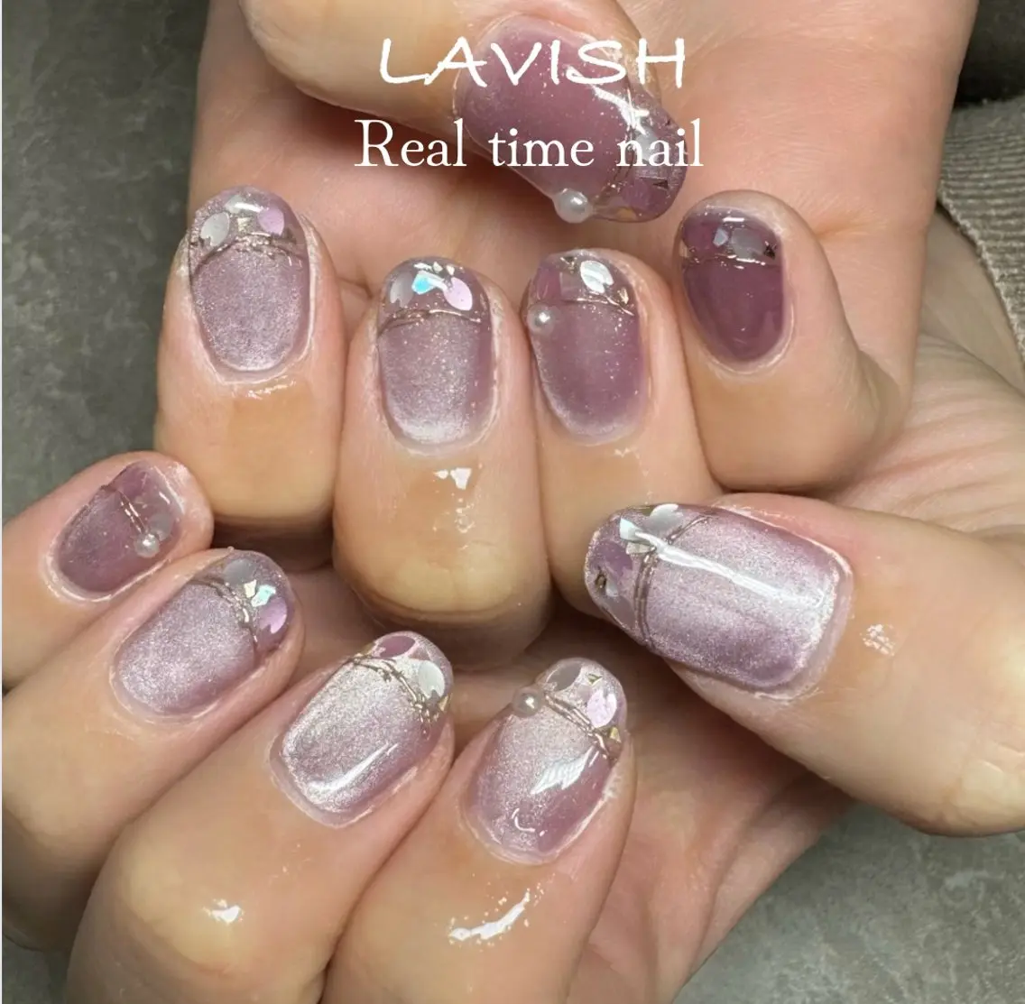 ネイル LAVISH 大和店 emi･:*+のネイルデザイン