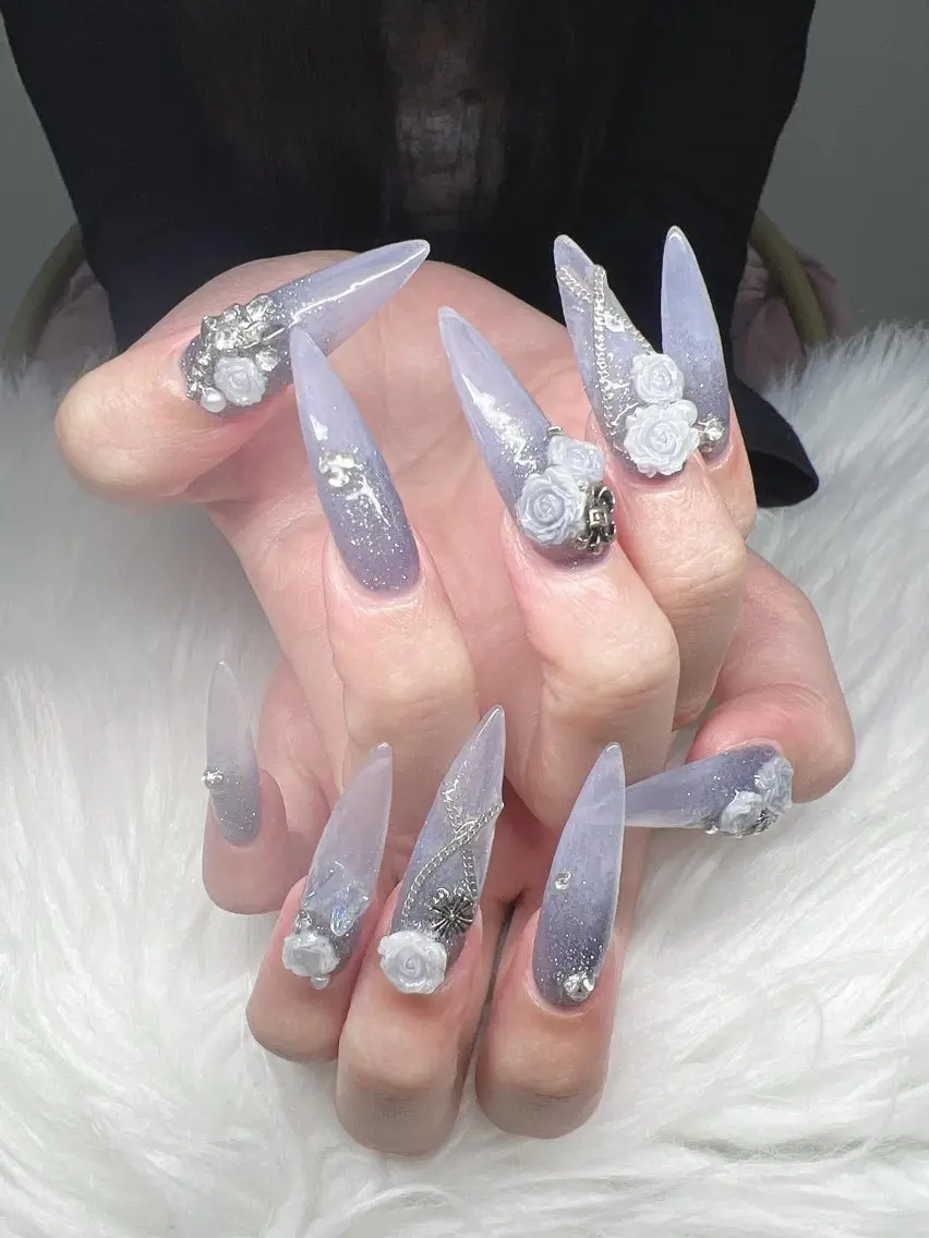 ネイル 長さ出し グラデーション 卒業式 キラキラネイル マグネットネイル ハンドネイル Lee Nailsのネイルデザイン
