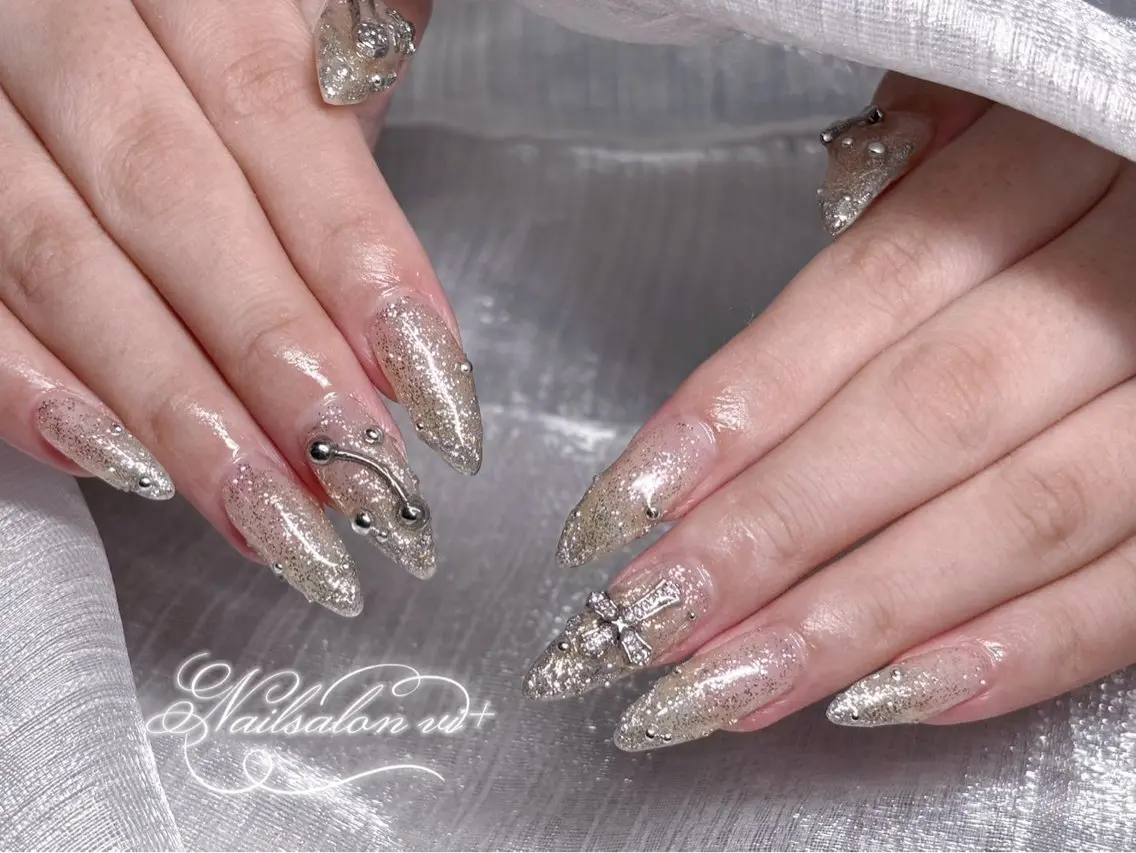 ネイル ハンドネイル ✨Nailsalon Vi+✨のネイルデザイン