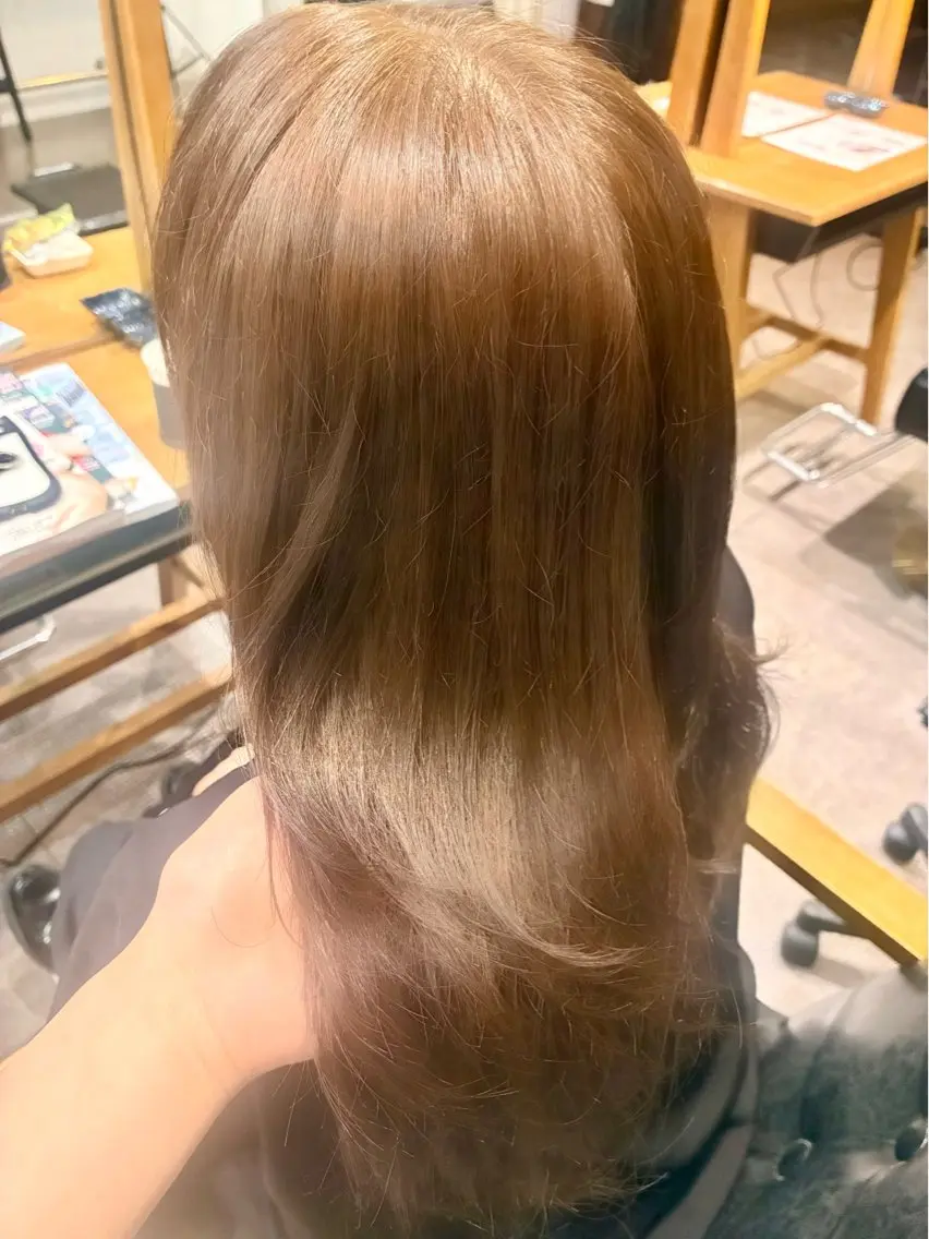 ミディアム 西新出勤/ワンカラー 🎀yuka🎀のヘアスタイル