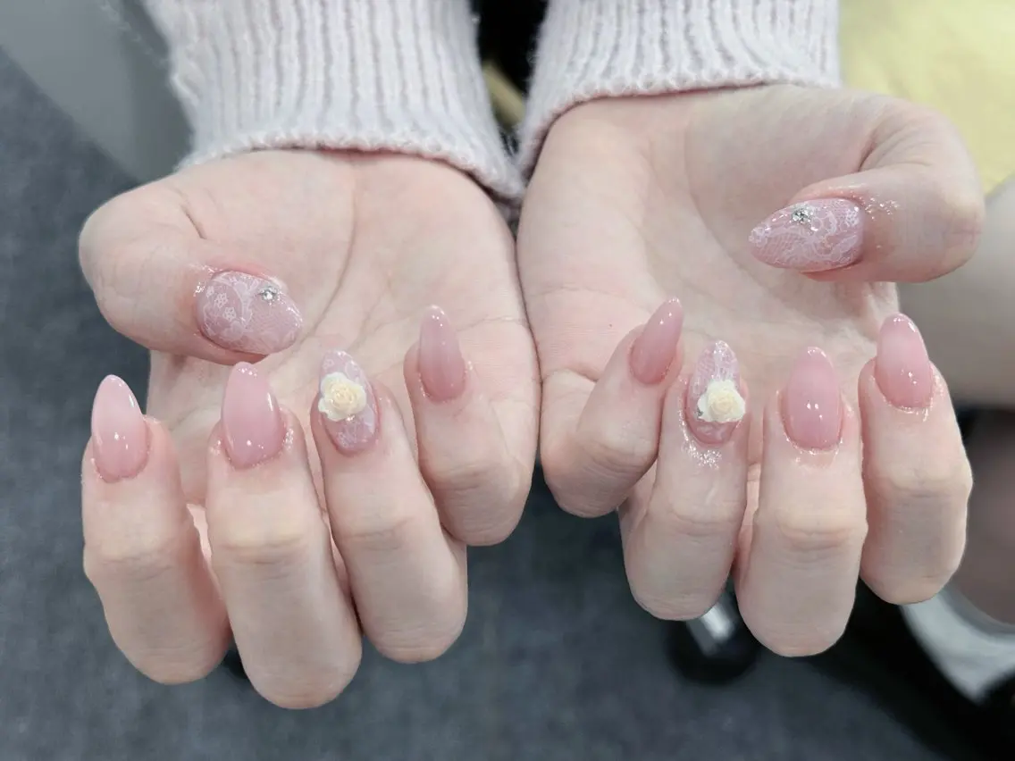 ネイル アートネイル ニュアンスネイル オフィスネイル シンプルネイル 夏ネイル ハンドネイル Emi🌸Belle Nail Salonのネイルデザイン