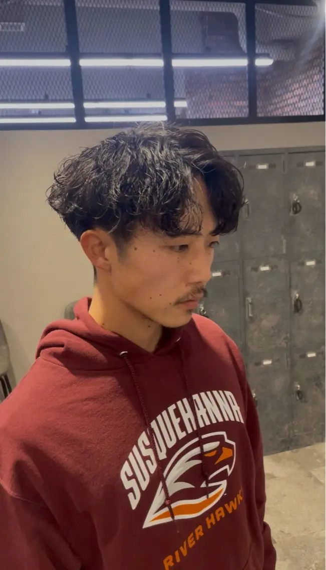 ショート カラー パーマ ヘアアレンジ メンズ キッズ アップバング センターパート メンズハイライト マッシュ メンズパーマ 🔥メンズ特化🔥/ 福田朝輝のヘアスタイル