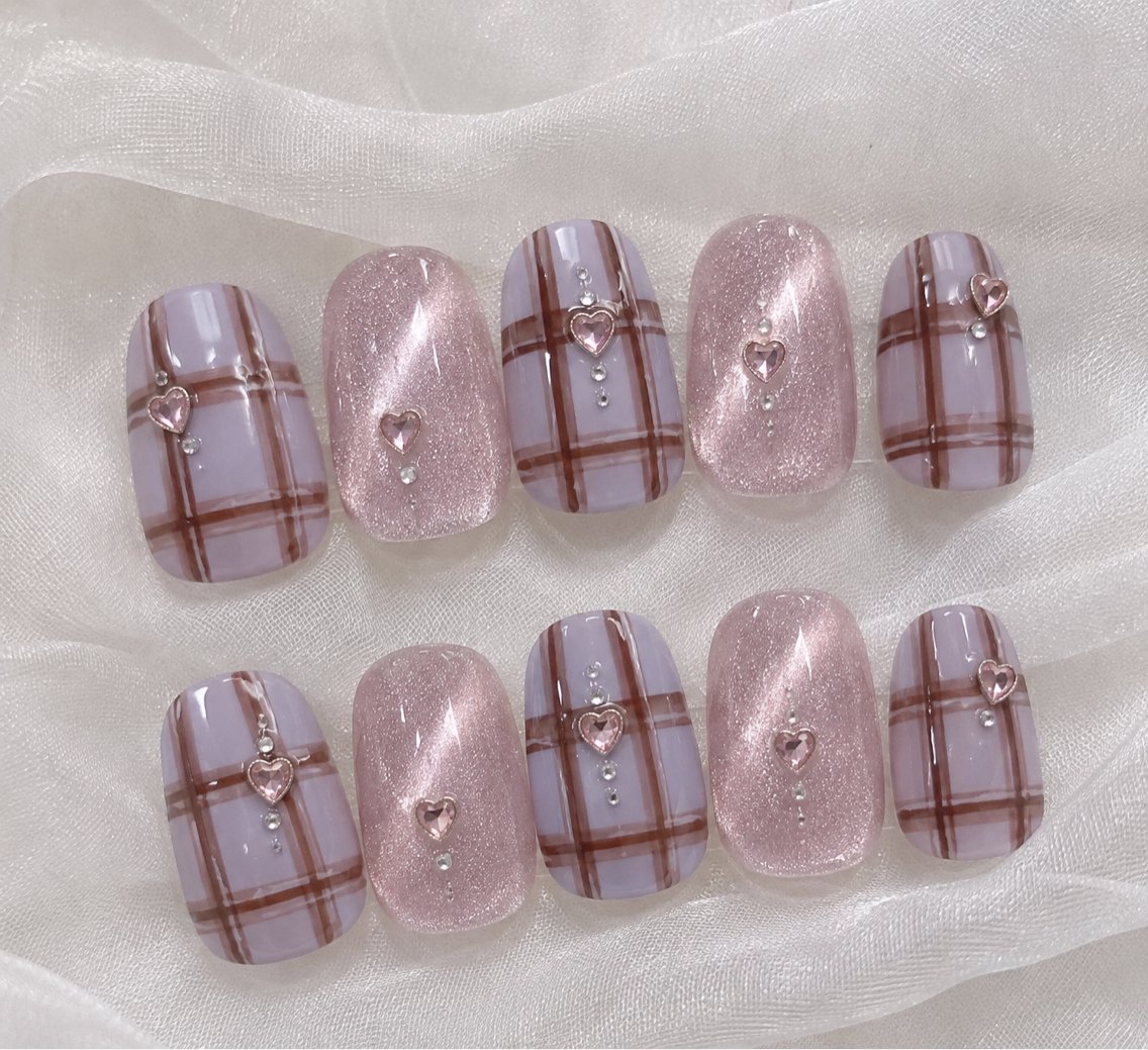 ネイル 成人式 フレンチネイル ジェルネイル 韓国ネイル マグネットネイル Michan Nailのネイルデザイン