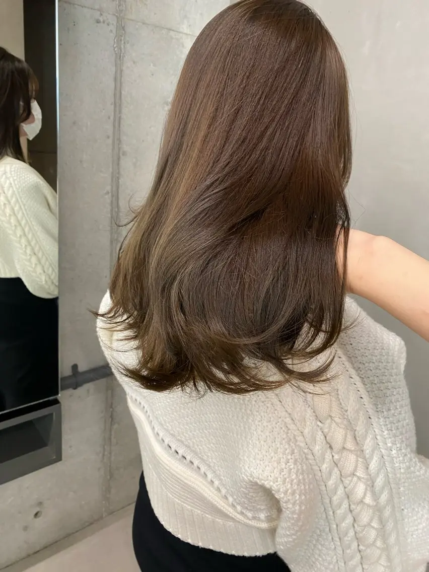 ミディアム カラー カット ヘアカラー トリートメント Saki/レイヤー/ 柔色カラー/顔まわりのヘアスタイル