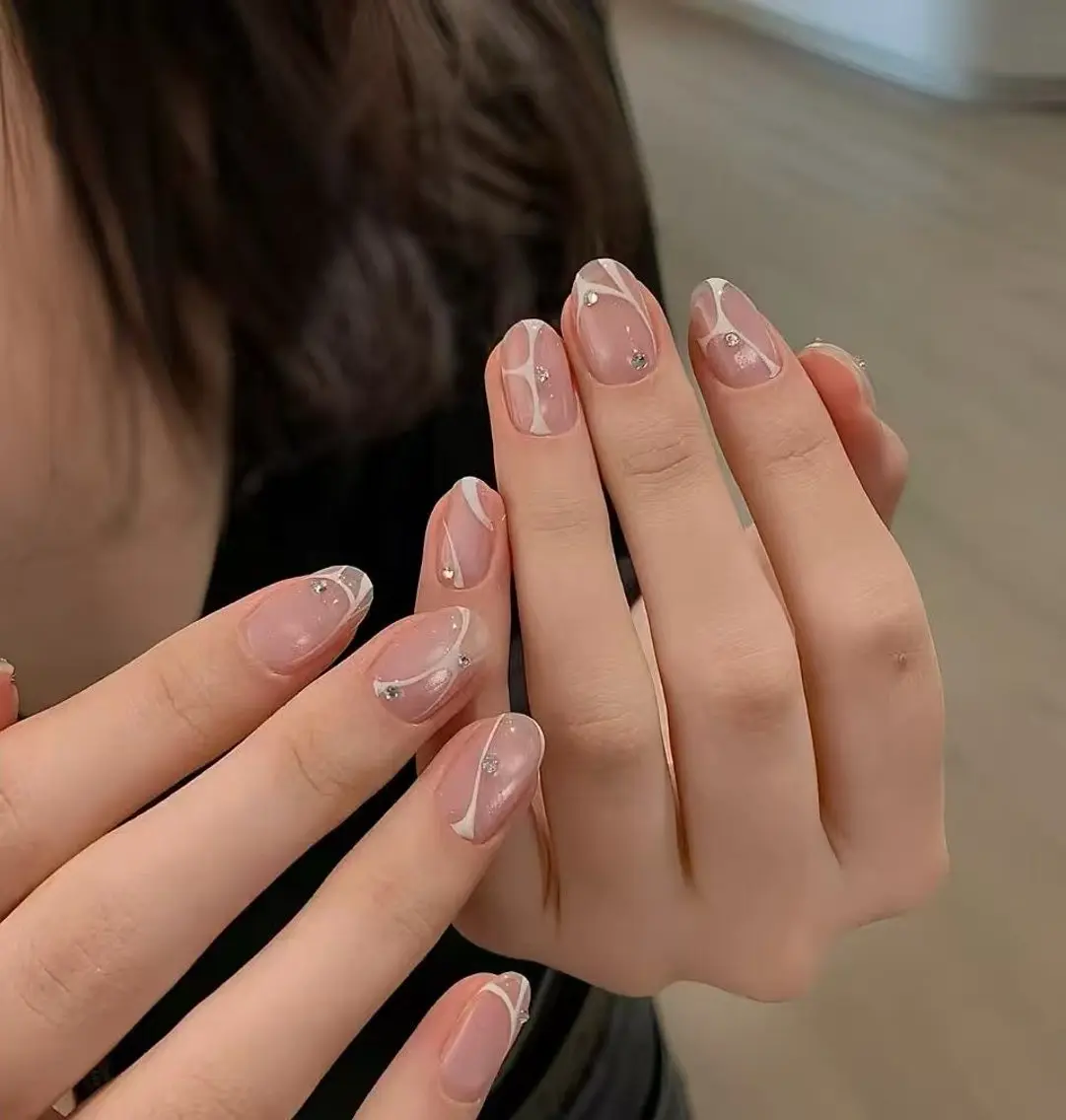 ネイル フラワーネイル フレンチネイル ジェルネイル ガラスフレンチ ハート ハンドネイル BabyYouMi nailのネイルデザイン