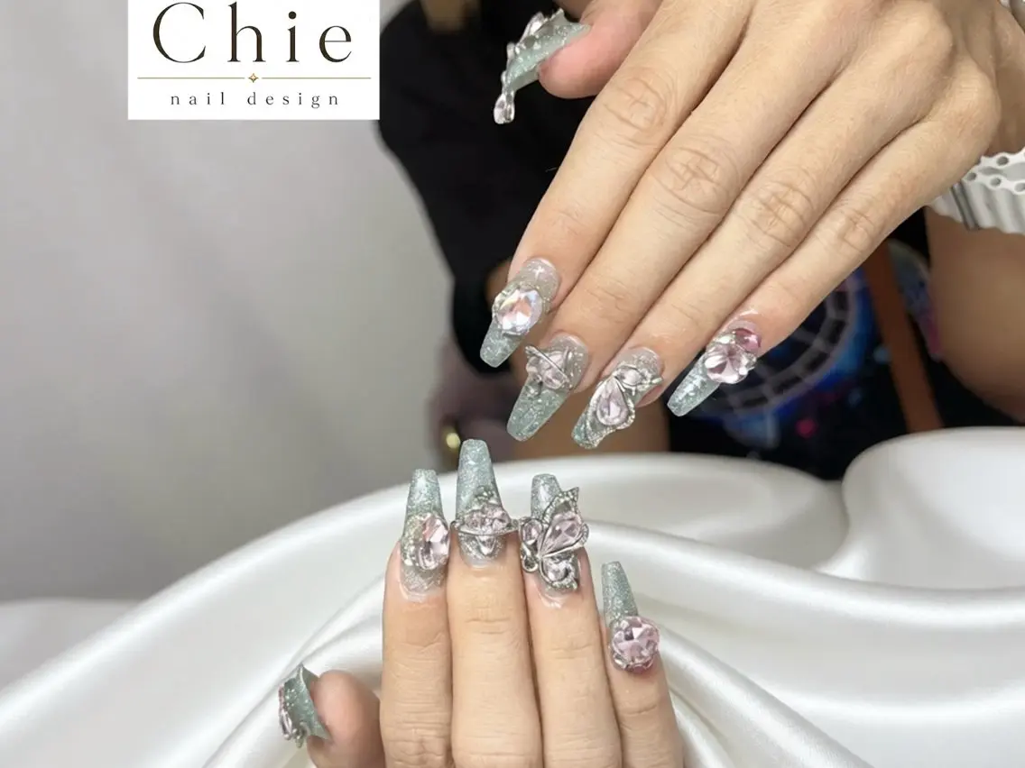 ネイル Chie nail designのネイルデザイン