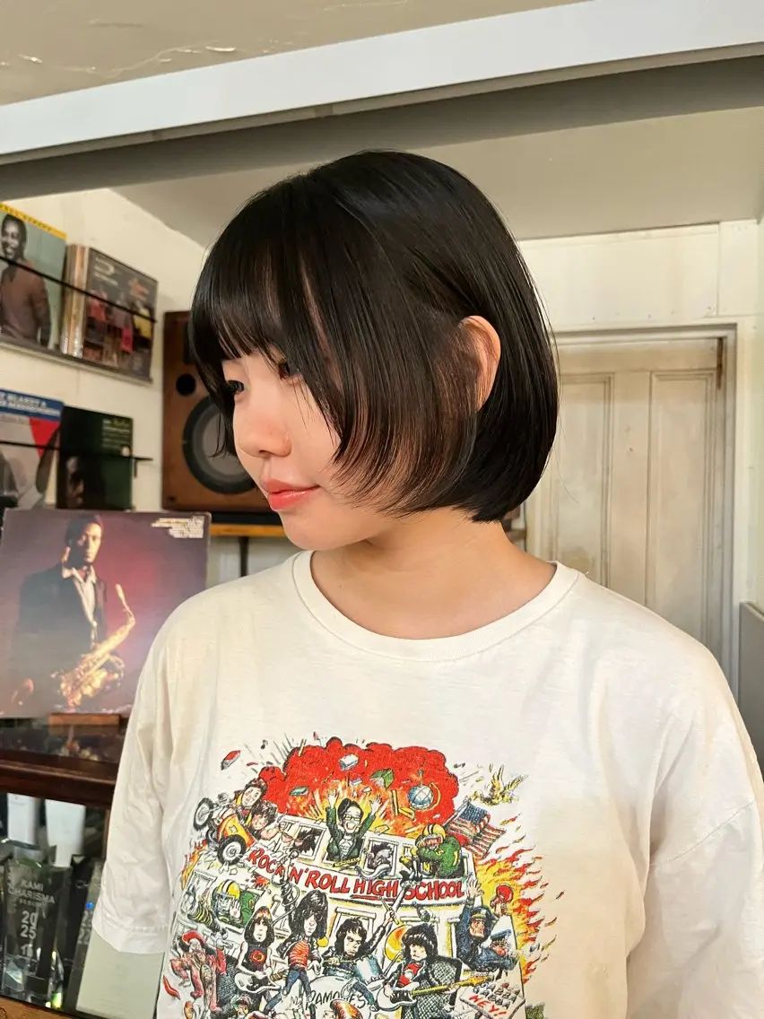 ショート ボブレイヤー ボブ 顔周りカット レイヤーカット レイヤー/ベージュ mikuのヘアスタイル