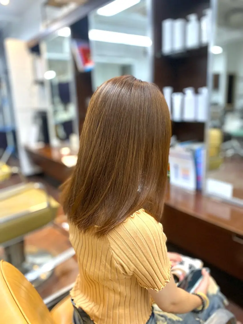 ミディアム カラー ベージュカラー イエローカラー カット ヘアカラー 菊池 大佑のヘアスタイル