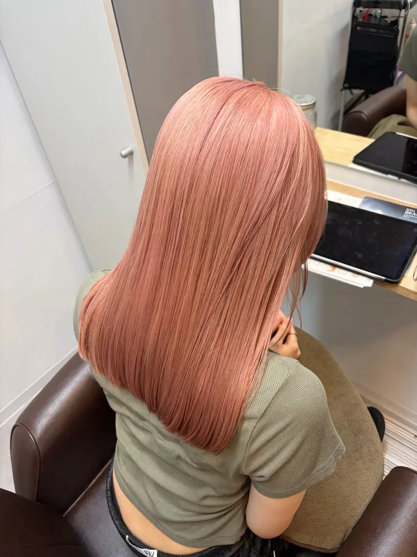 カラー ピンクカラー 井上 悠人のヘアスタイル