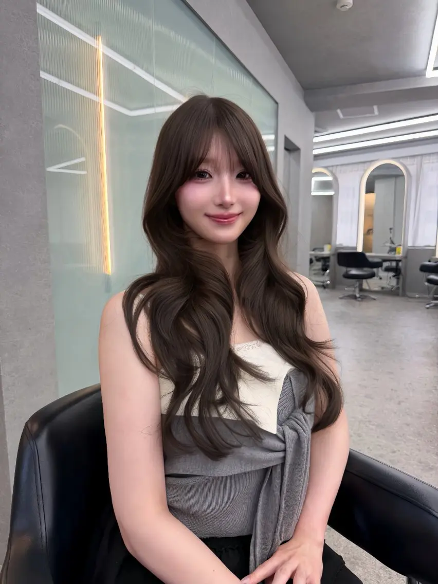 ロング カラー 透明感カラー グレージュ レイヤーカット カット ヘアカラー トリートメント iwao seiraのヘアスタイル
