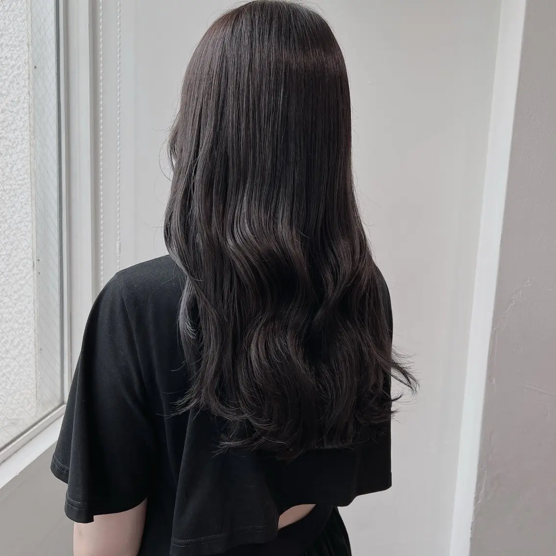 ロング カラー ヘアカラー トリートメント 𓏸レイヤー髪質改善 透けカラーカノン🫧のヘアスタイル