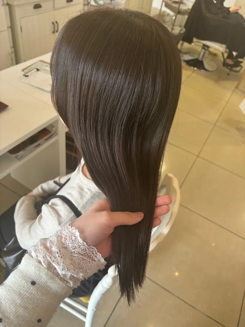 セミロング ヘアカラー トリートメント eMu透明感カラー ちゅる髪yuki✩のヘアスタイル