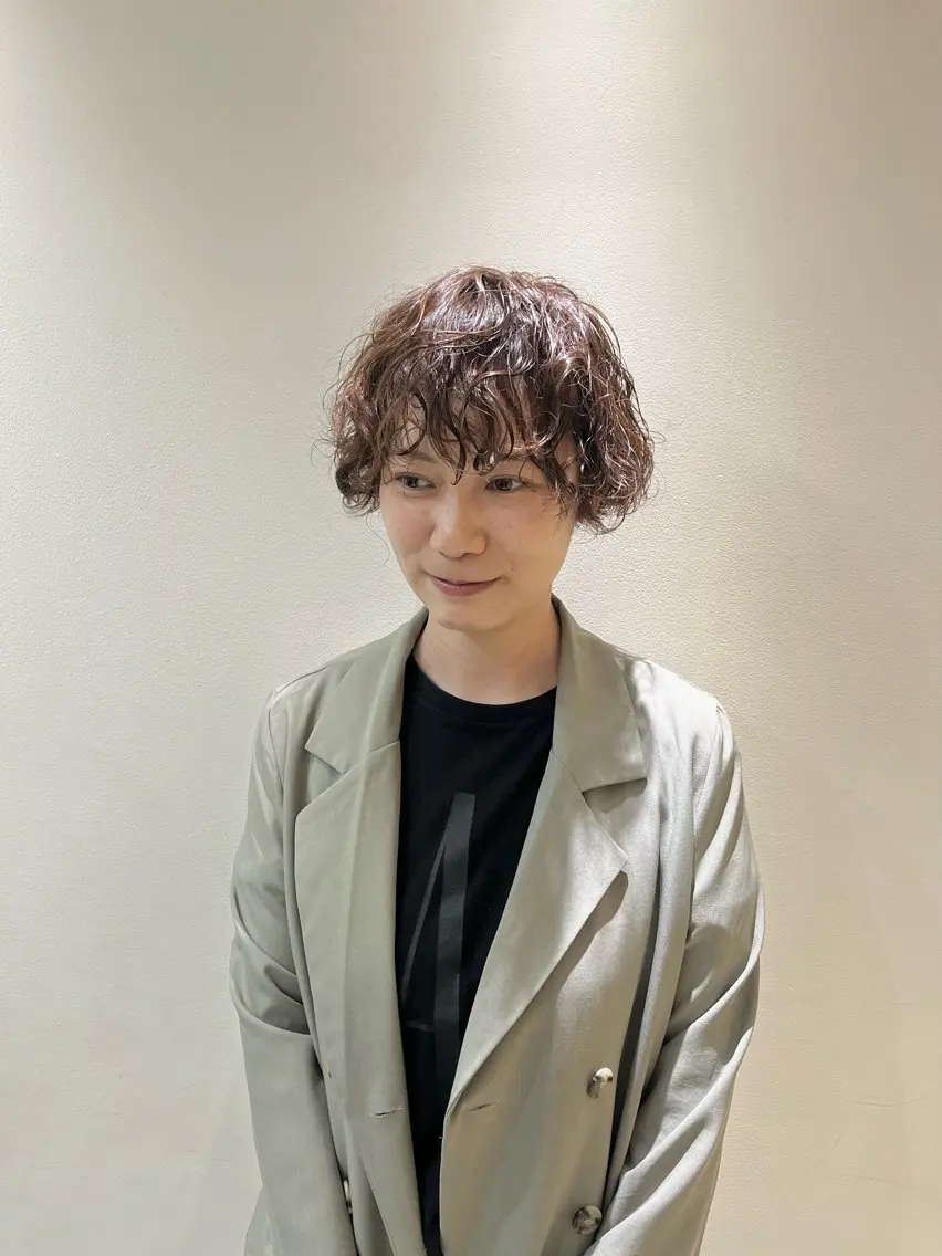 ショート パーマ ショートヘア 新開 夏菜のヘアスタイル