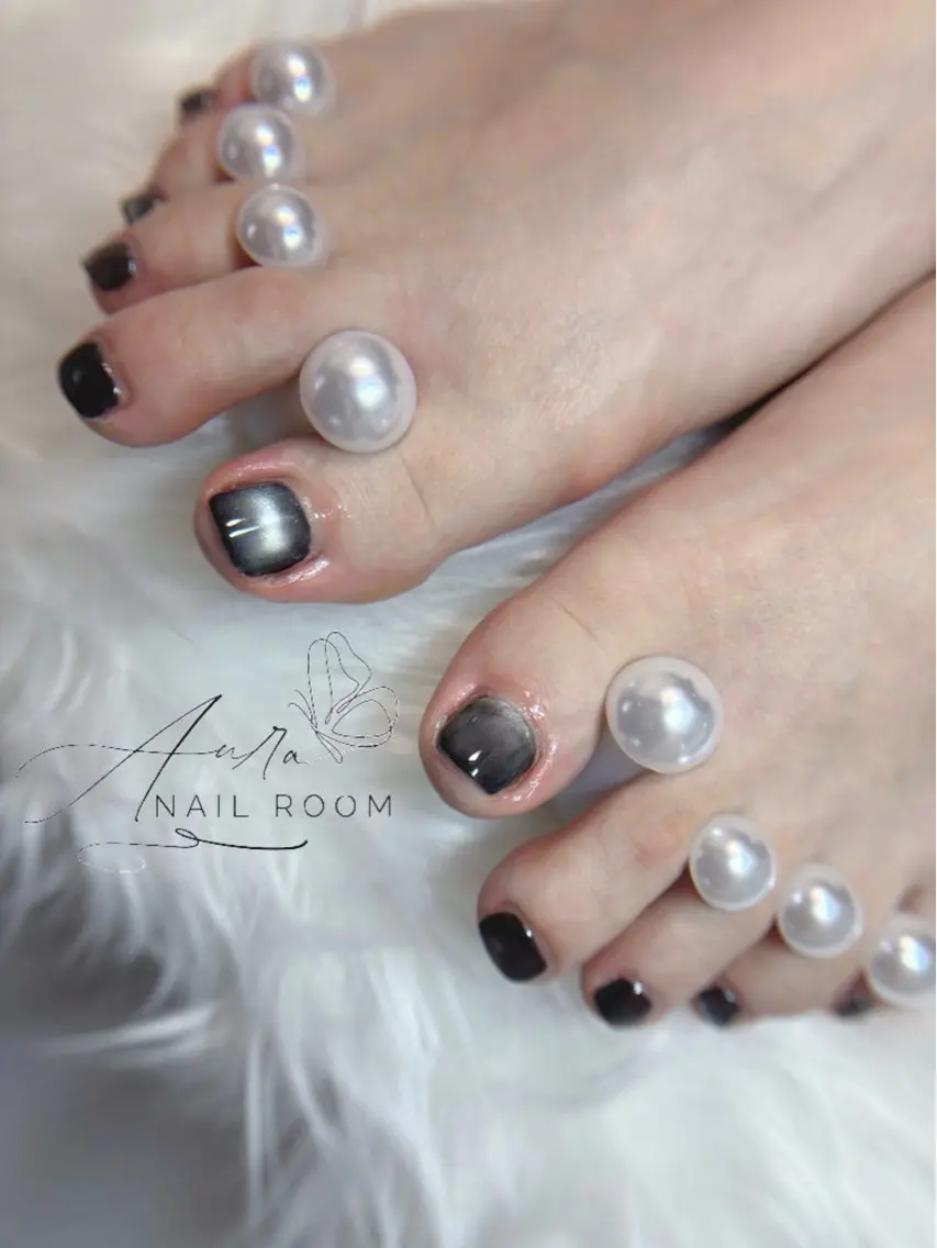ネイル フットネイル Aura Nail Roomのネイルデザイン