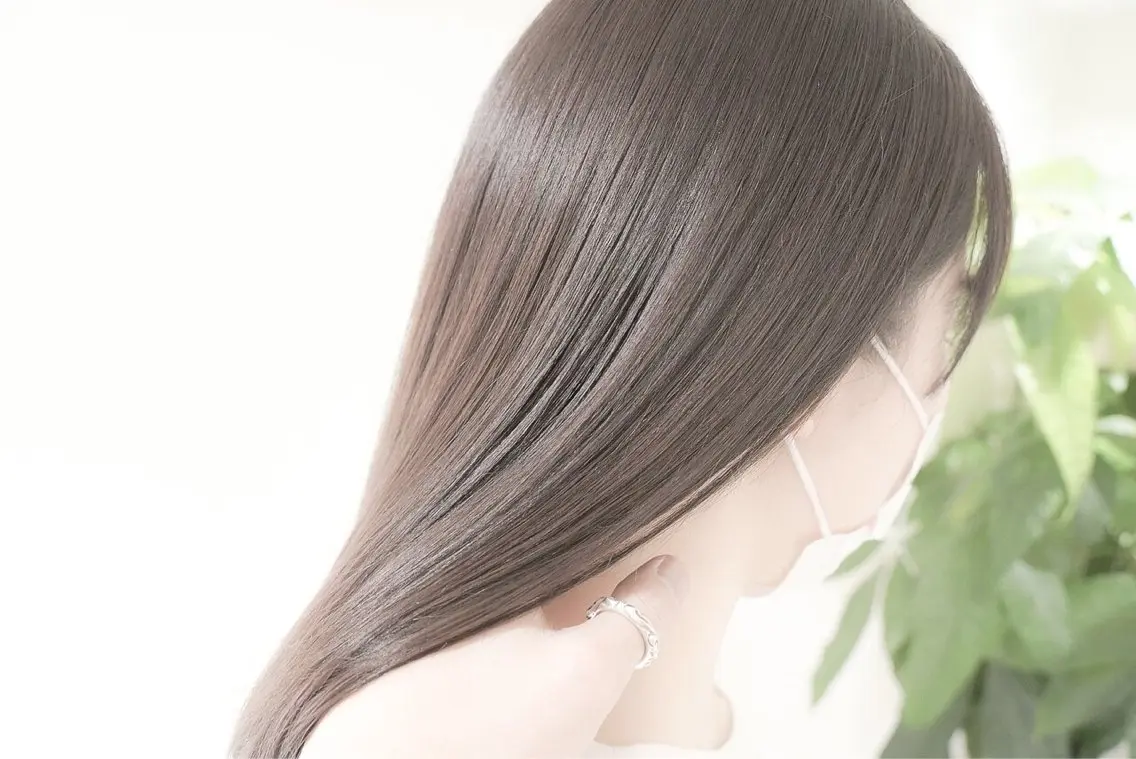 【9月/平日限定】酸性ストレート+カット+カラーの写真