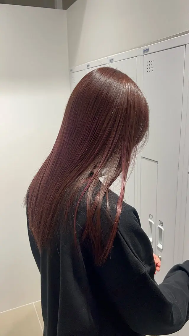 ロング カラー ブリーチ ブラウンカラー ピンクカラー ピンクブラウン オタク特化美容師💟 チバコナツのヘアスタイル