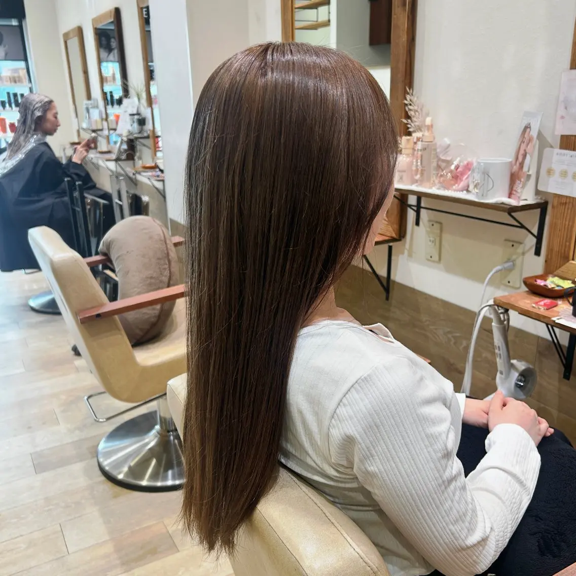 カラー 韓国ヘア🇰🇷 艶髪🫧✨咲弥のヘアスタイル