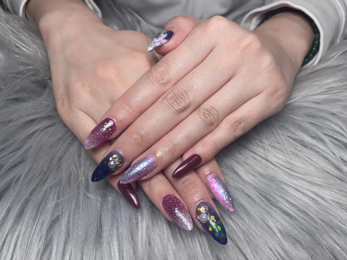 ネイル 桜ネイル フラッシュネイル ジェルネイル ラメ(グリッター) マグネットネイル BLANC.nail yuuのネイルデザイン