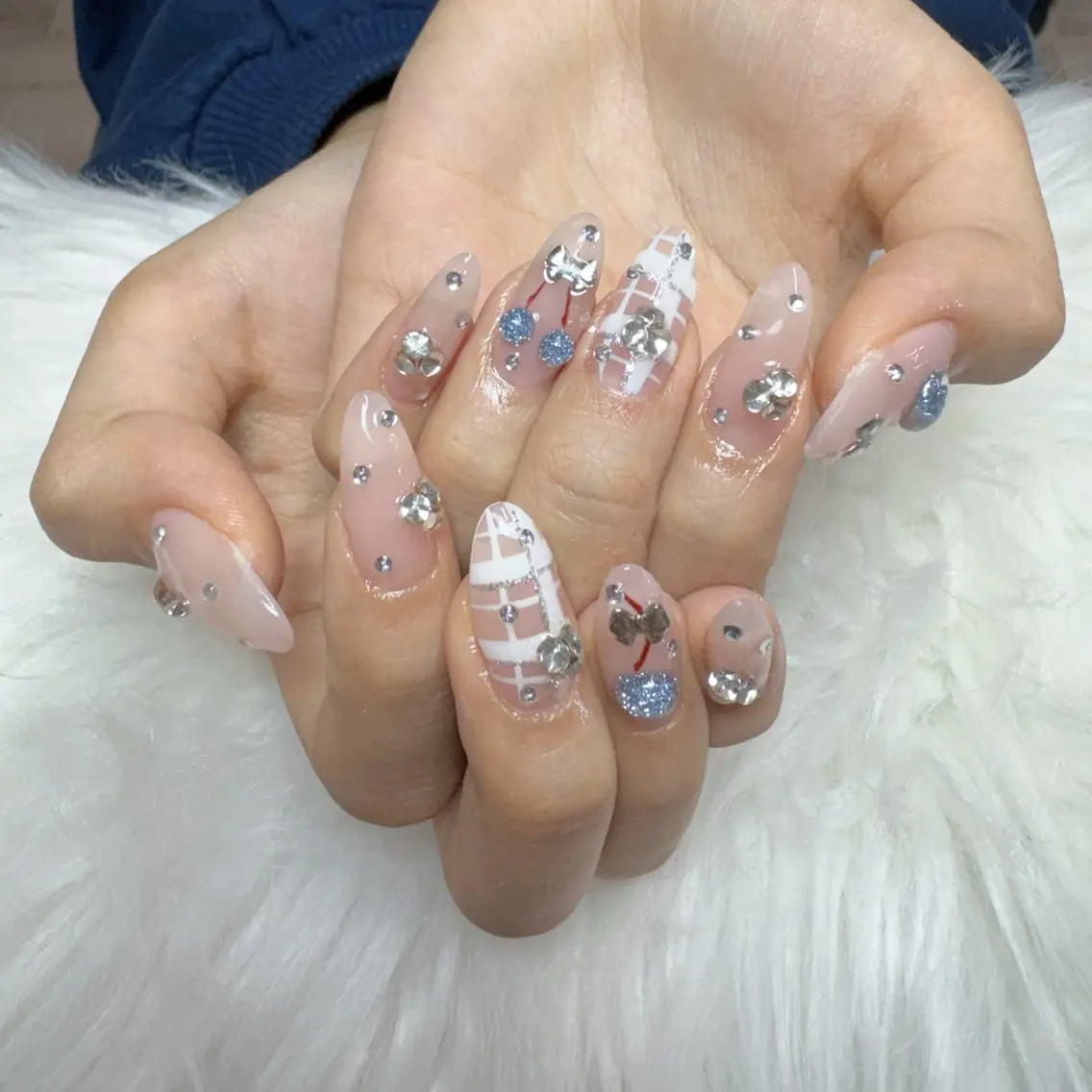 ネイル ハンドネイル 🎀nana🫧 ワンホンネイル🎀のネイルデザイン