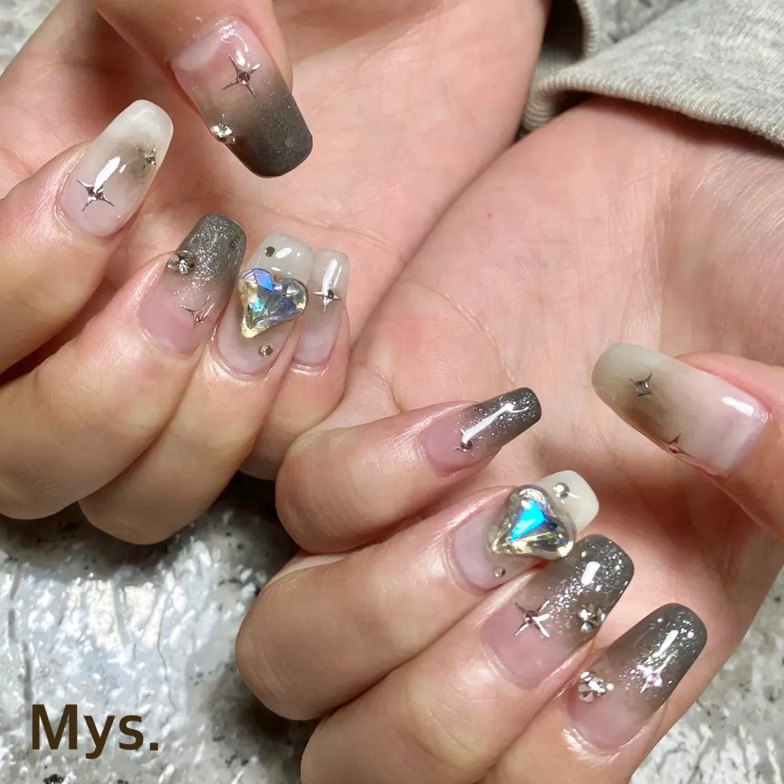 ネイル ハンドネイル Mys. 三上紗紀のネイルデザイン