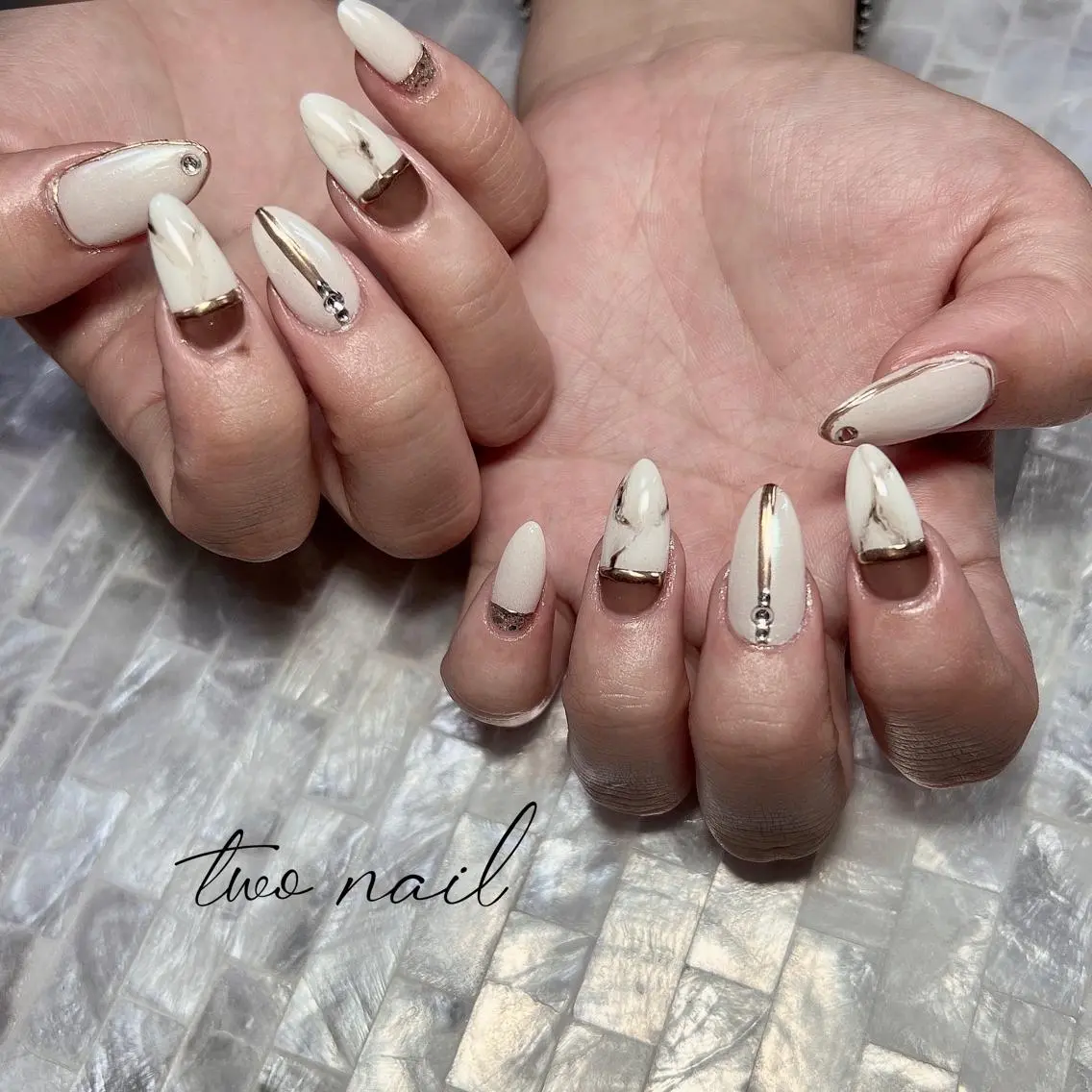 ネイル アートネイル ブラウン フットネイル ハート 大理石ネイル(マーブル) ハンドネイル two nailのネイルデザイン
