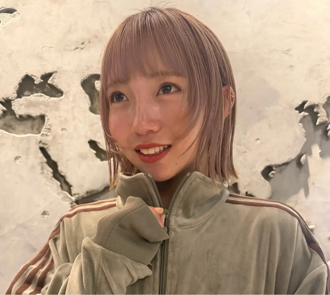 ショート カラー 🐢ダブルカラー🐢 透明感/このかのヘアスタイル