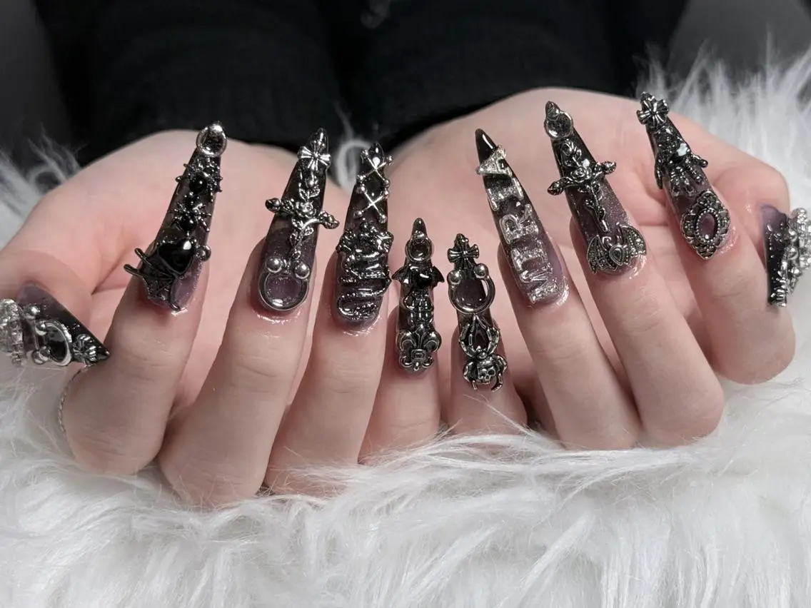 ネイル フットネイル フレンチネイル グラデーション 韓国ネイル ロングネイル ハンドネイル YUNA Belle Nail 池袋のネイルデザイン