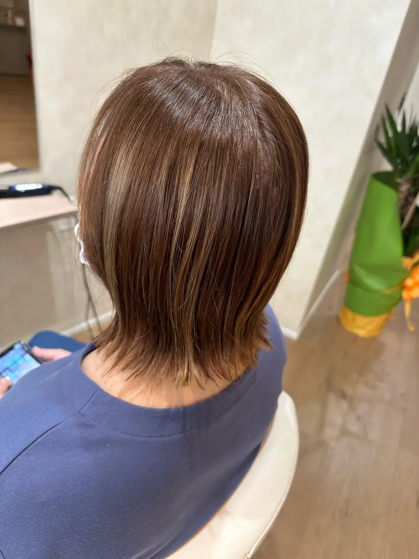 ミディアム カット ヘアカラー AVANCE泉大津店 加茂瑞希のヘアスタイル