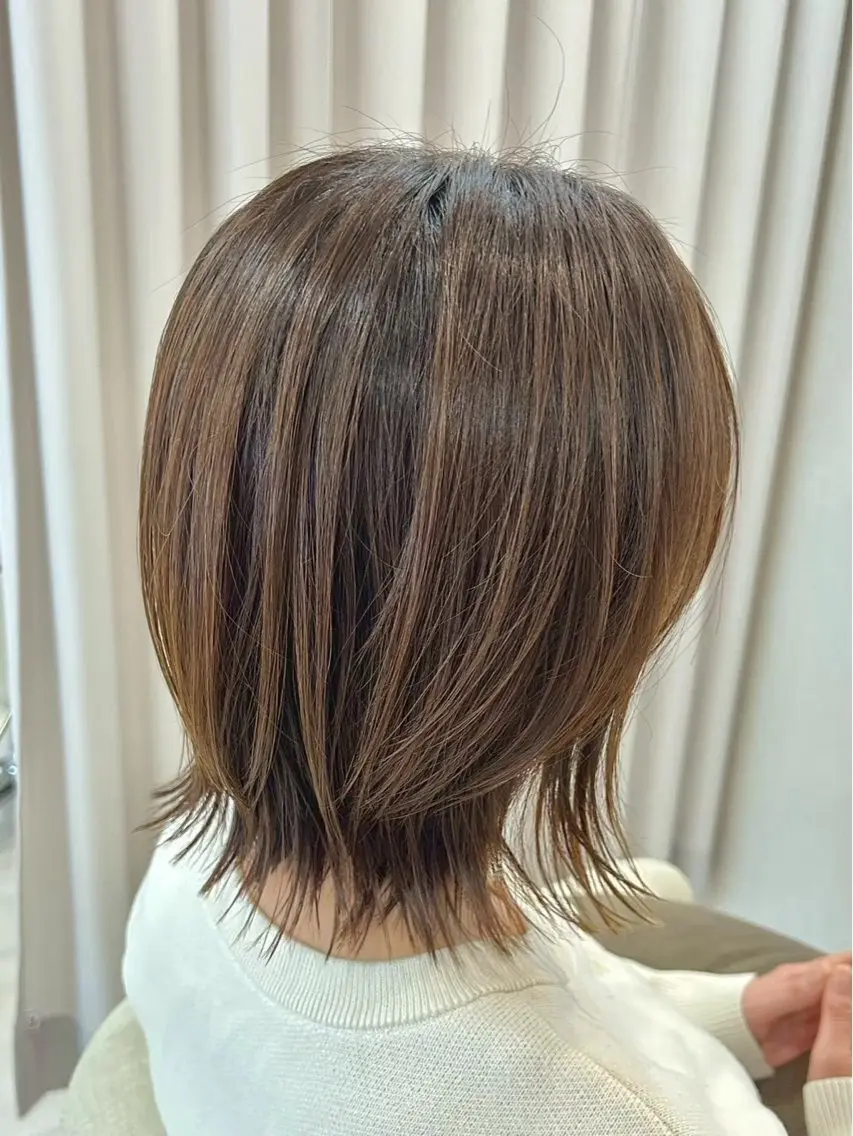 ショート センターパート 韓国ヘア・綾也のヘアスタイル