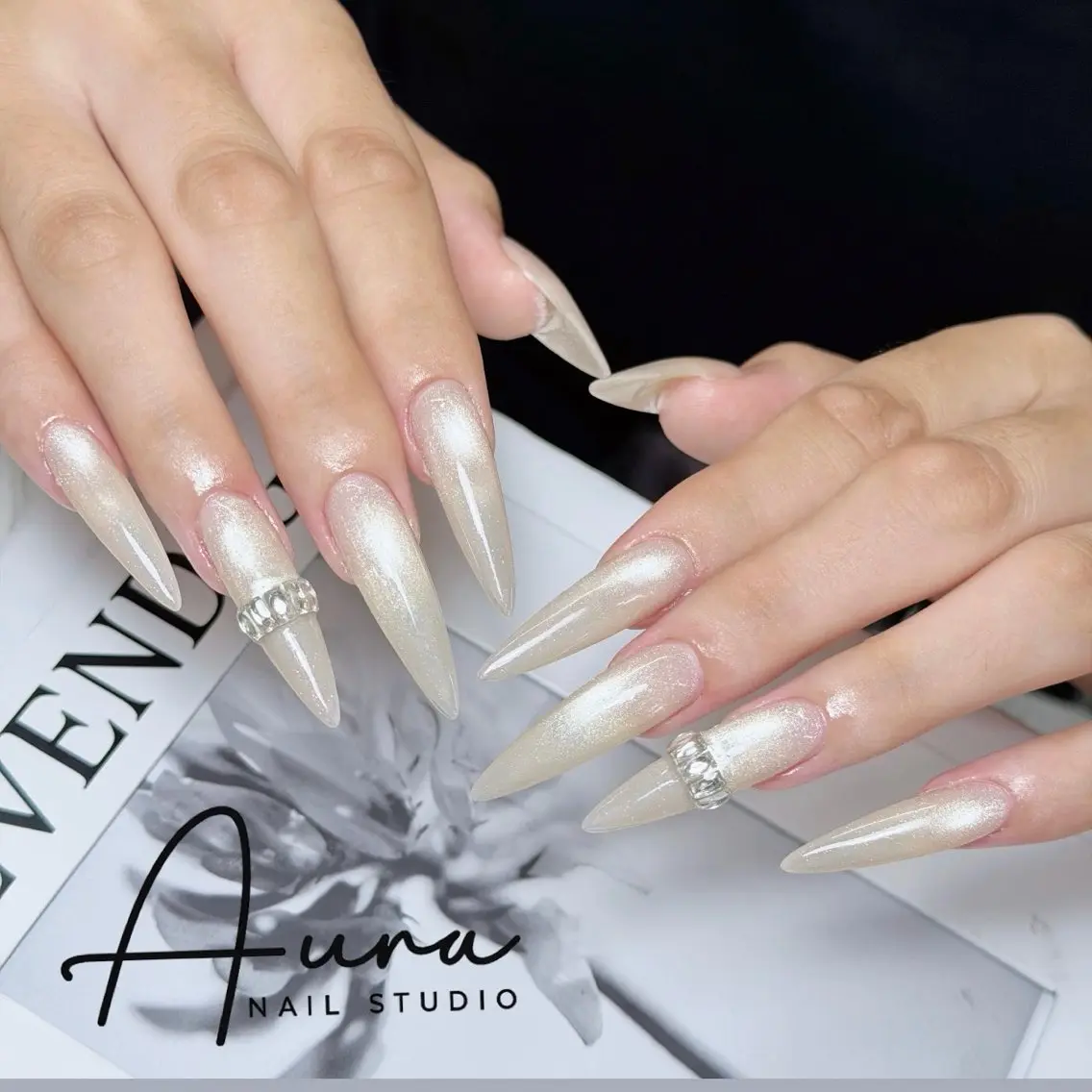 ネイル ハンドネイル Aura Nail Studioのネイルデザイン