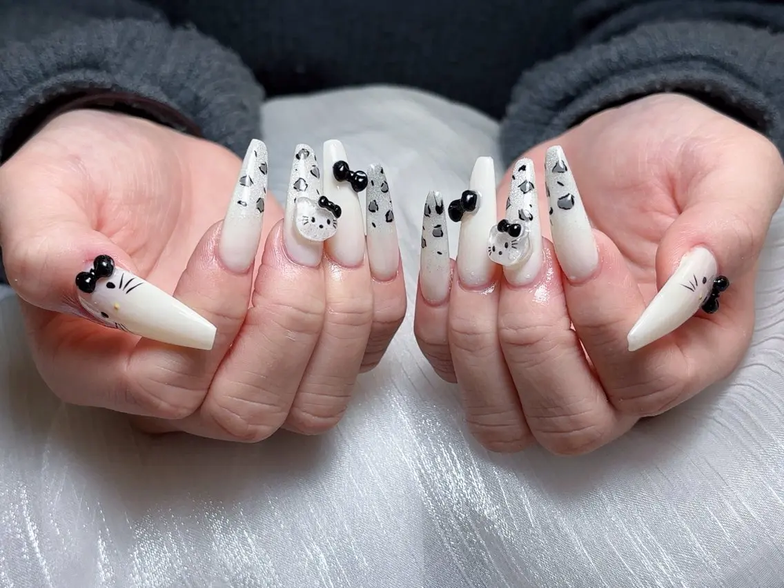ネイル 里奈 Nailのネイルデザイン
