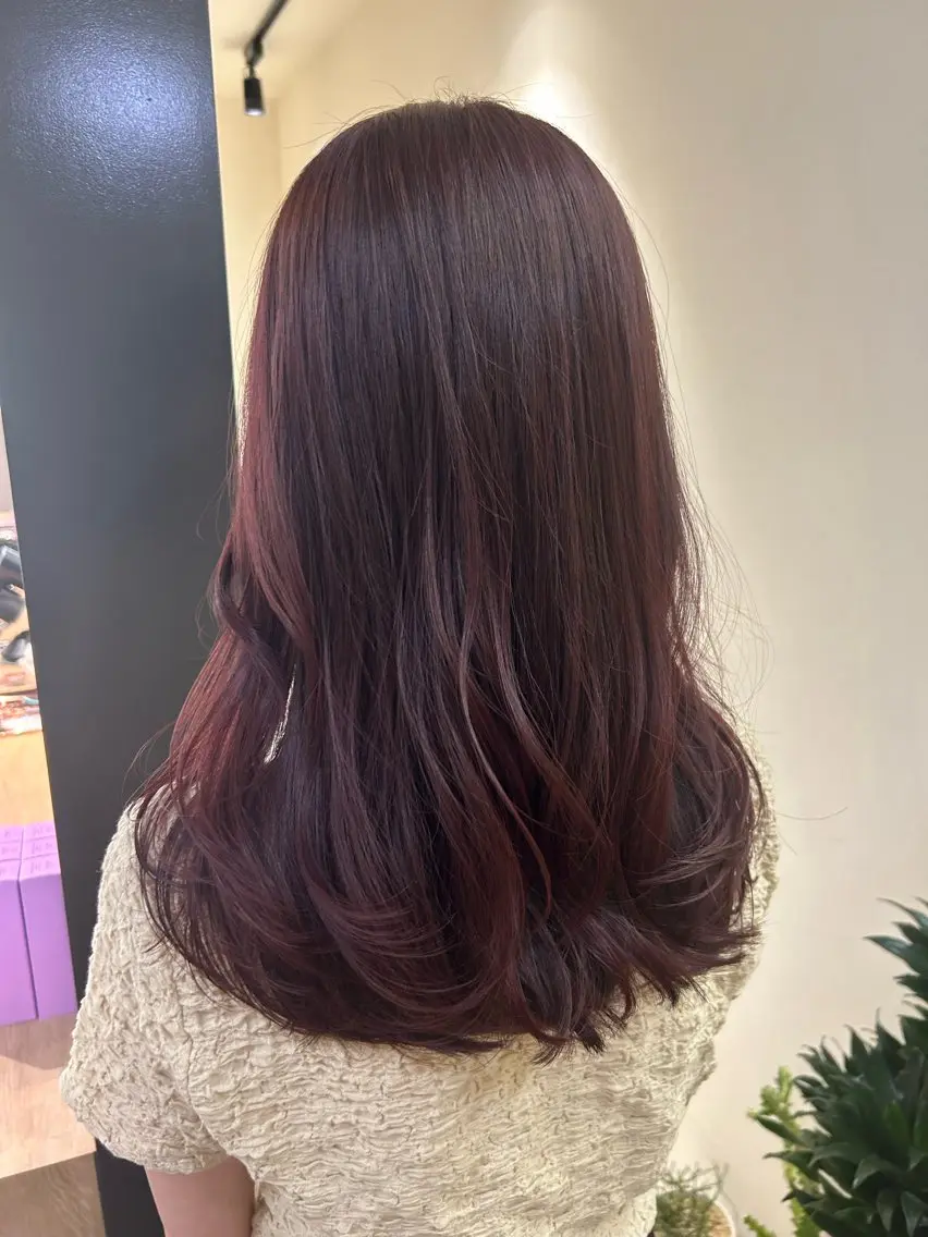 ロング カラー ブリーチ ブリーチなしカラー レッドカラー hubhair レイヤー/透明感のヘアスタイル