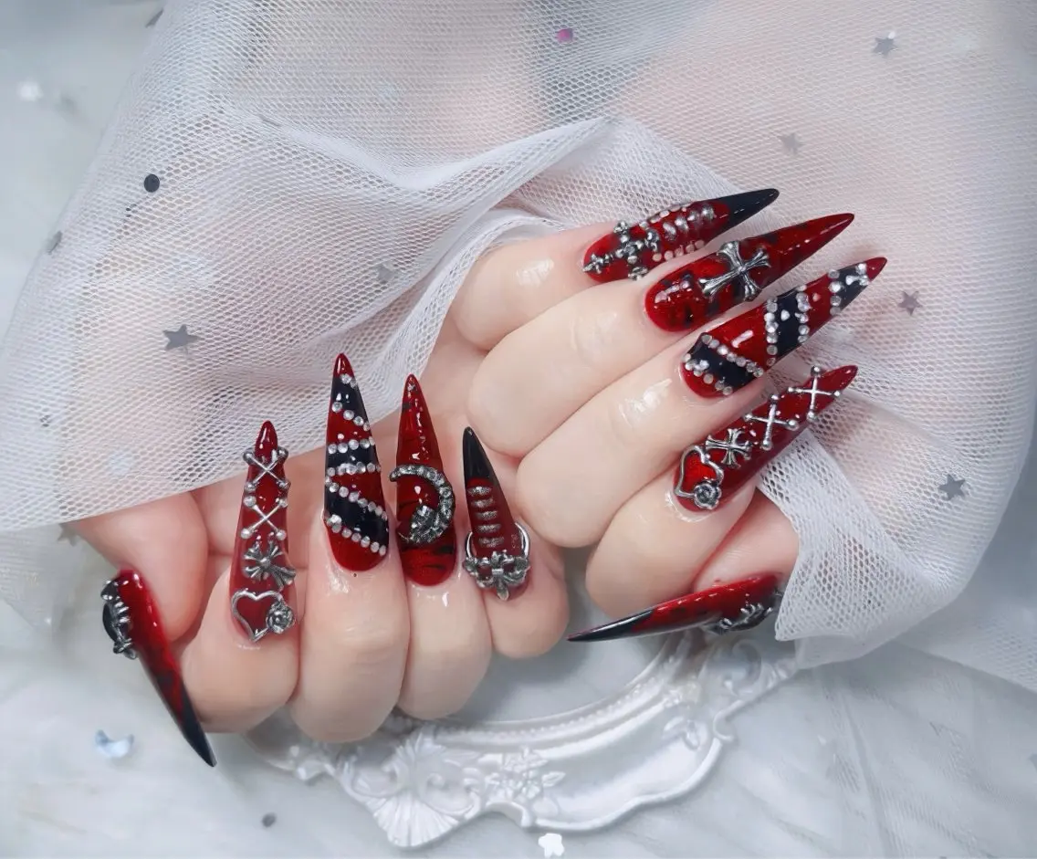ネイル チークネイル 長さ出し フレンチネイル ジェルネイル グラデーション ハンドネイル THANHTHANH NAILのネイルデザイン