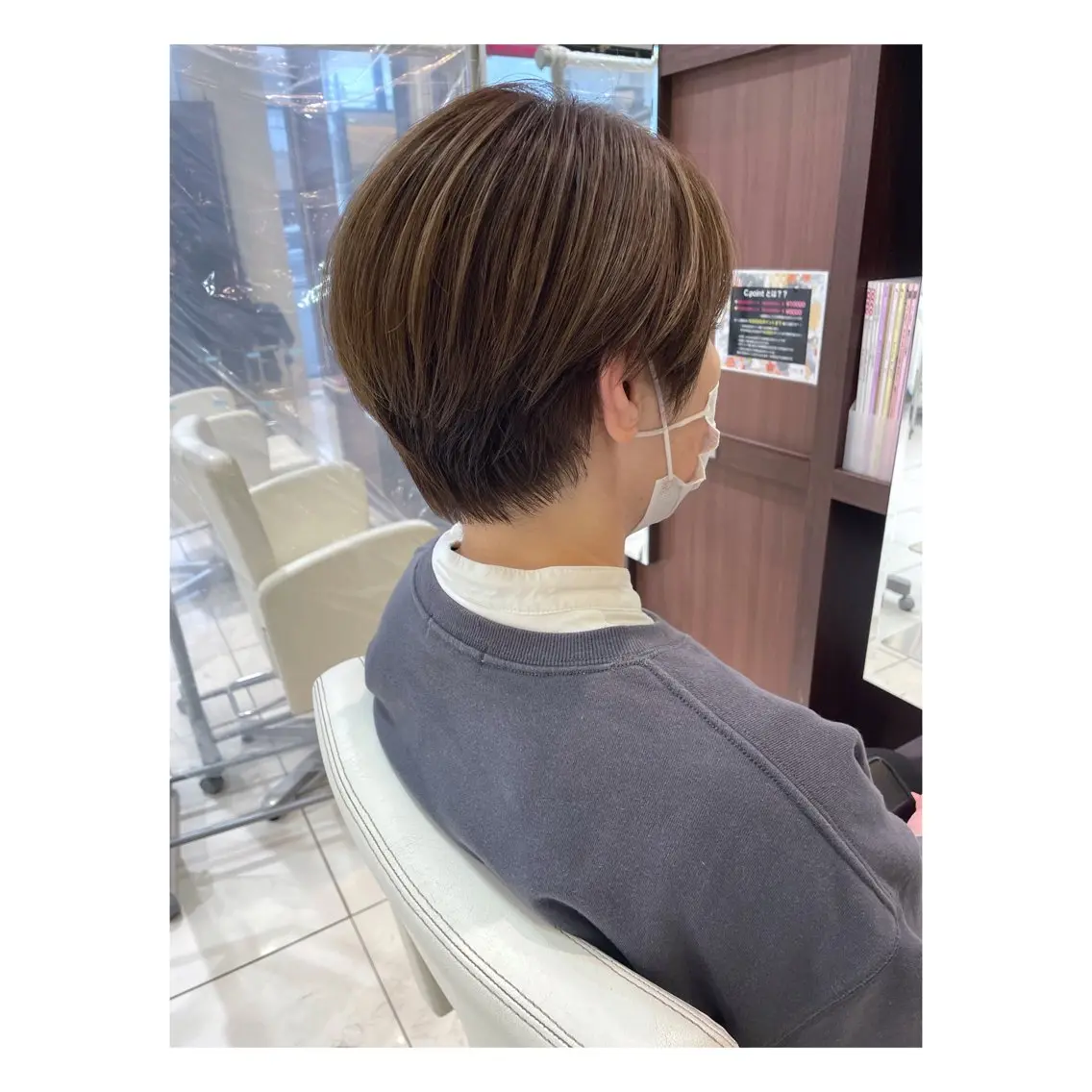ショート カラー ハイライトカラー ハイライト ショートヘア 秋山 俊のヘアスタイル