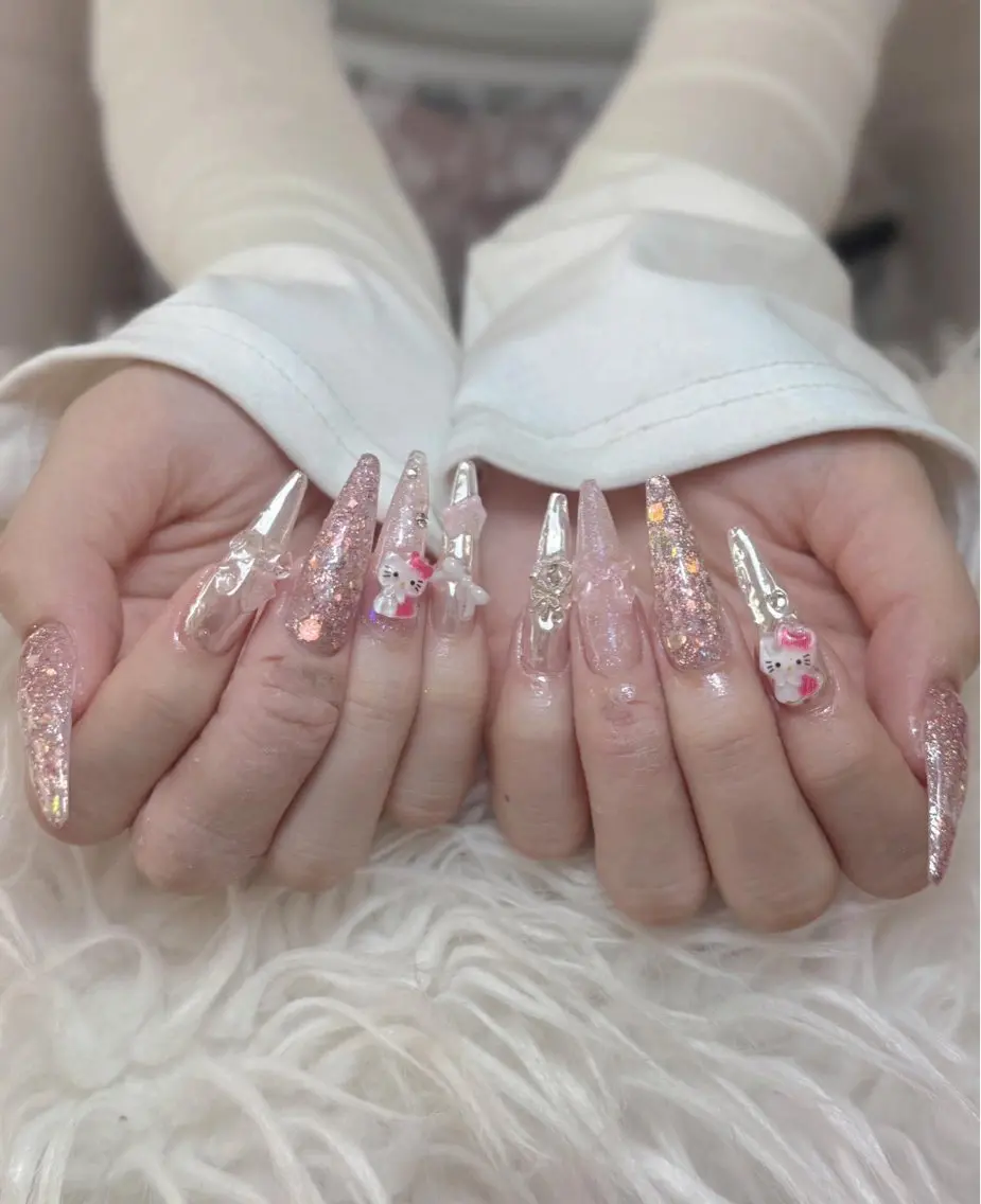 ネイル ハンドネイル ハンドケア Anh Nail 歌舞伎町のネイルデザイン
