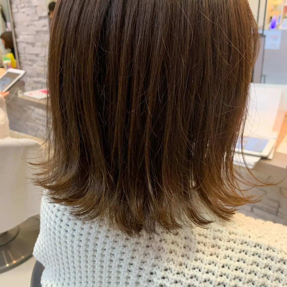 ミディアム カラー ボブ カット ヘアカラー トリートメント 早坂 裕真のヘアスタイル