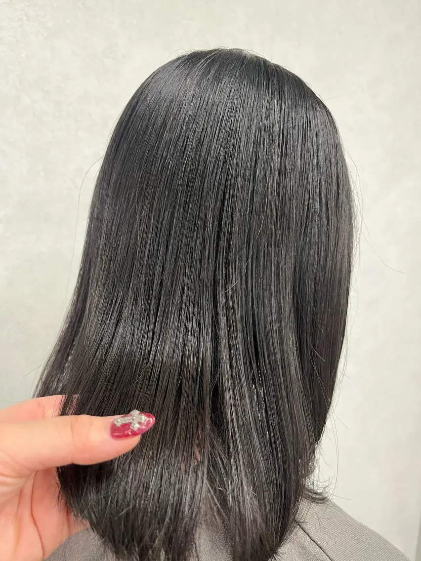 ミディアム パーマ 縮毛矯正 anon Loemのヘアスタイル
