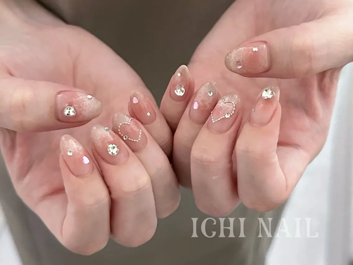 ネイル ハンドネイル 🧚🏻‍♀️ NOHA🎀のネイルデザイン
