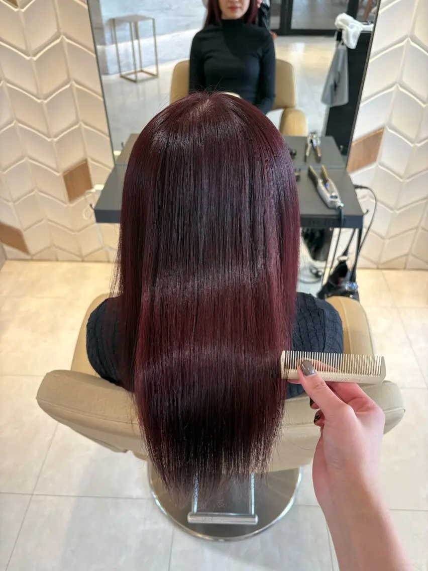 セミロング ヘアカラー 🩶kind虎井遥音 カットモデル募集🩶のヘアスタイル
