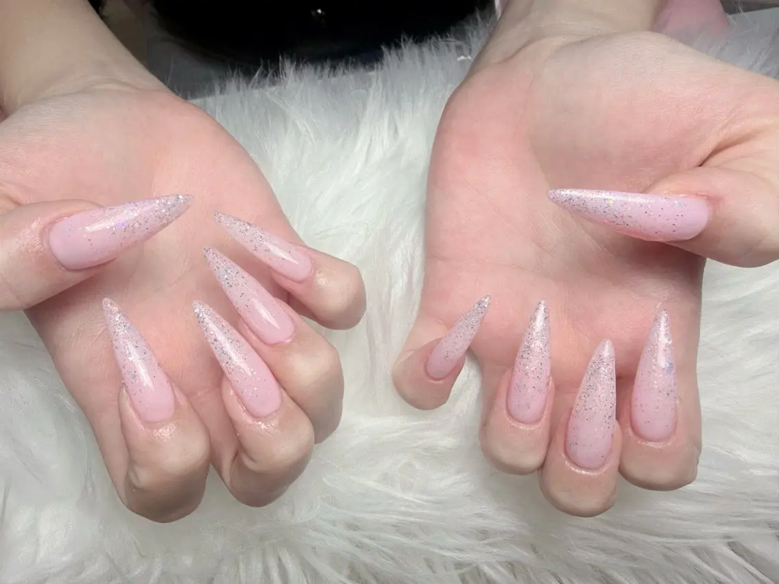 ネイル ブラウン 韓国ネイル マグネットネイル ニュアンスネイル オフィスネイル ハンドネイル Squen Nail shinjukuのネイルデザイン