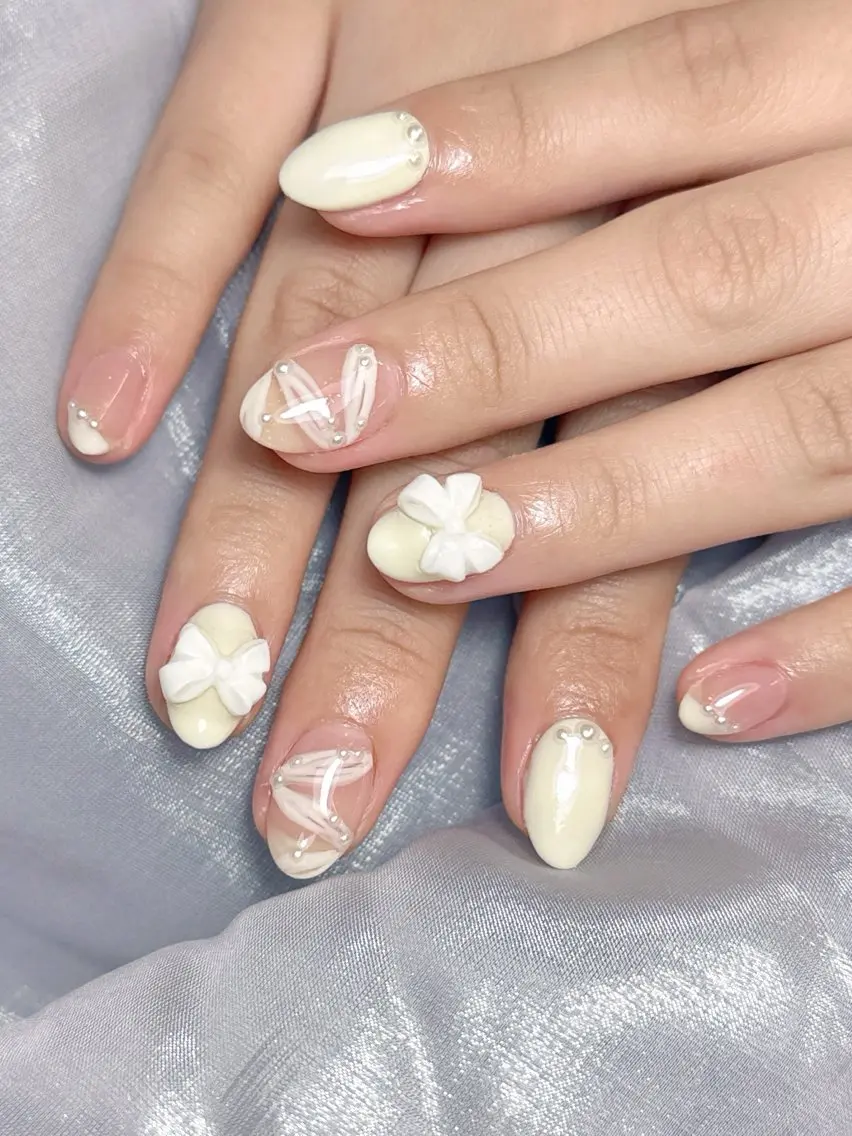 ネイル ハンドネイル グロー ネイルのネイルデザイン