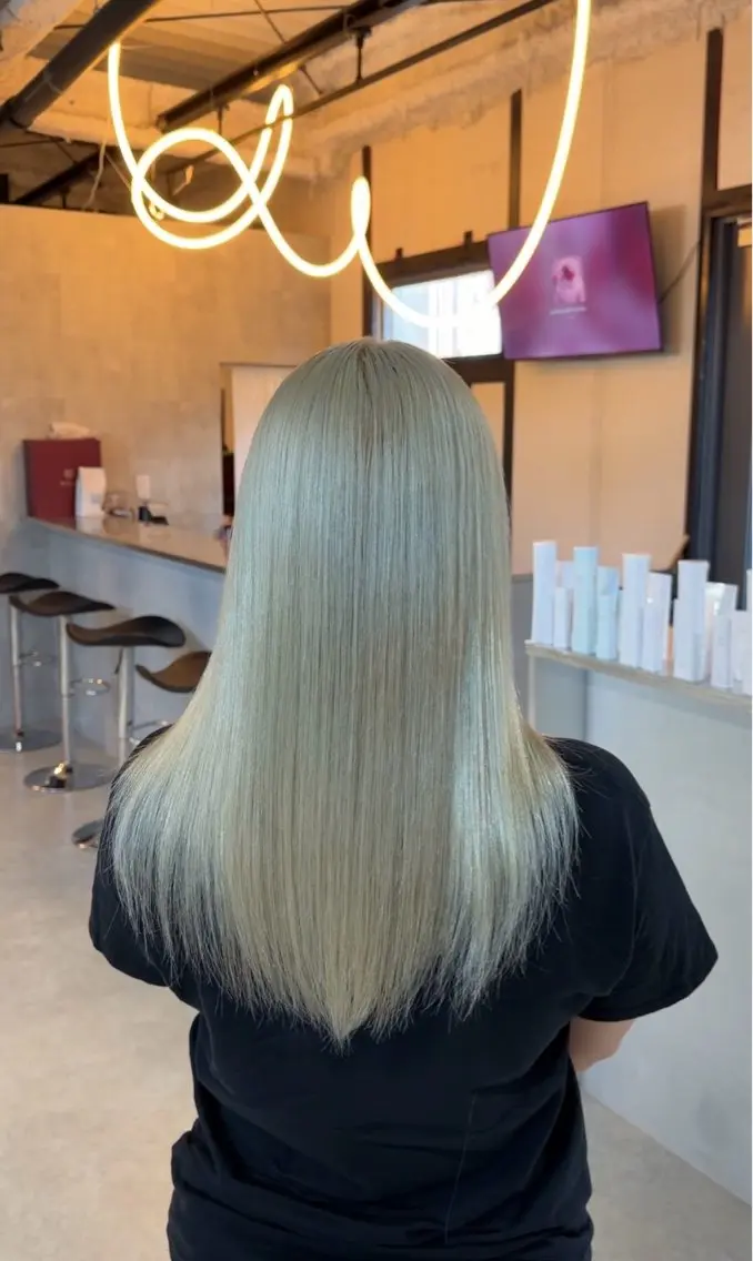 ロング ヘアカラー トリートメント 山下 聖愛羅のヘアスタイル