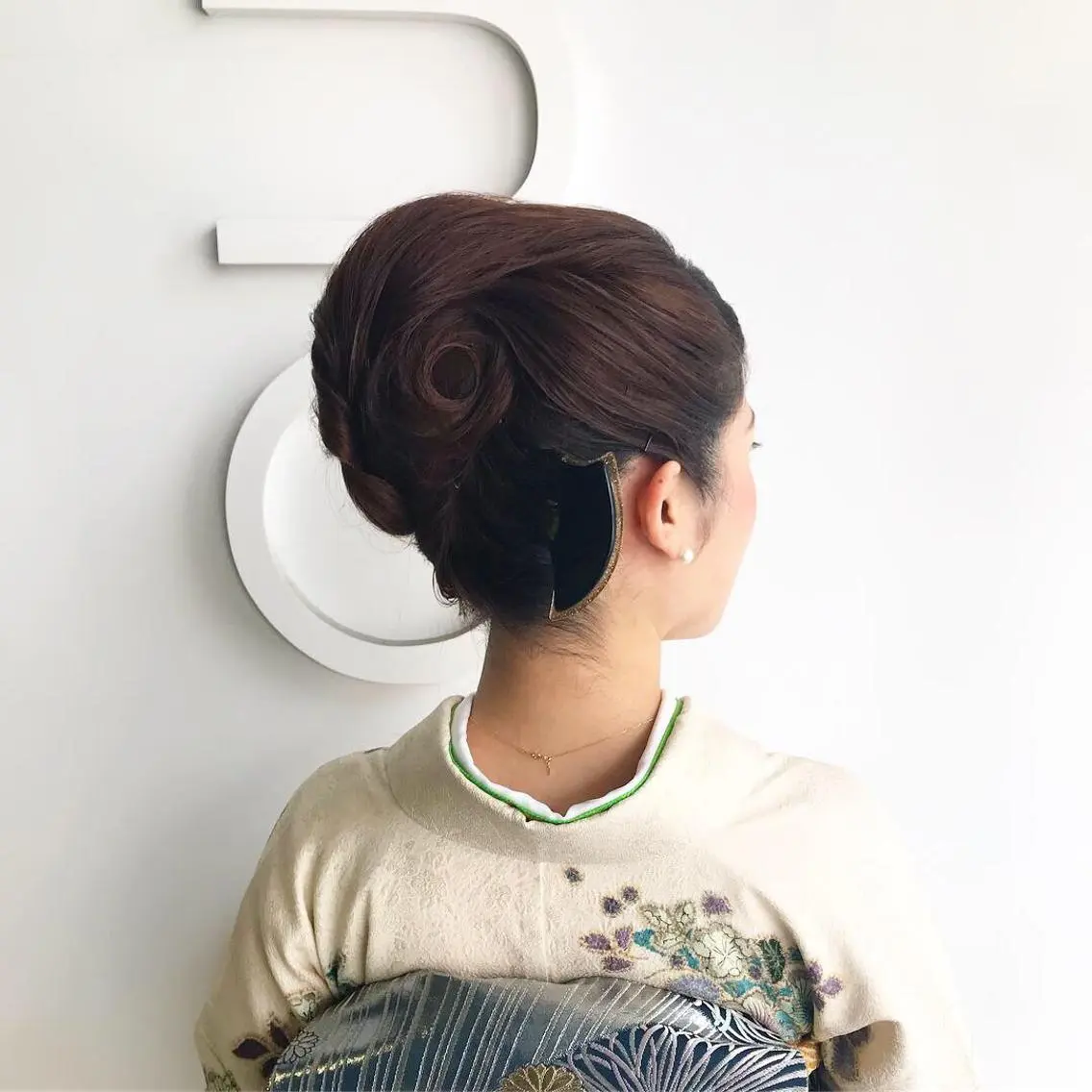 セミロング ヘアアレンジ 着物ヘア 木川 愛子のヘアスタイル