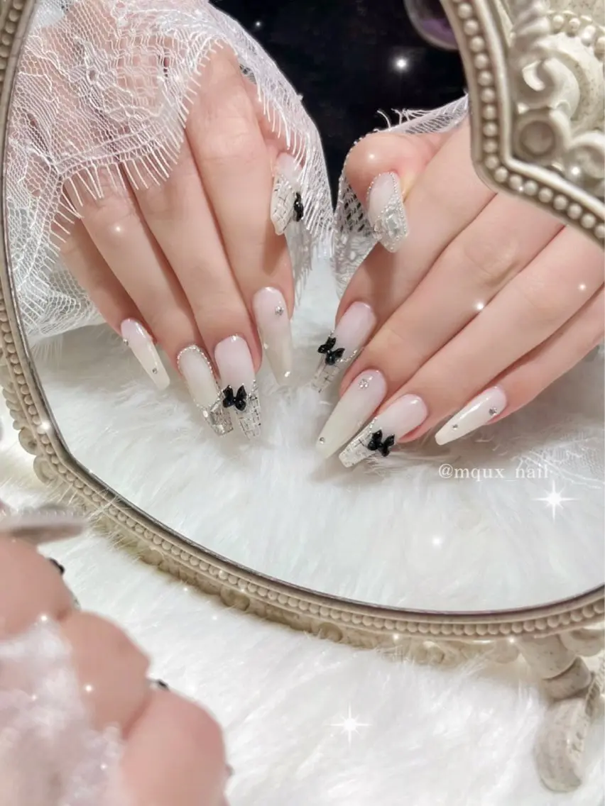 ネイル ハンドネイル ワンホン♡Maple ♡Miyuuのネイルデザイン